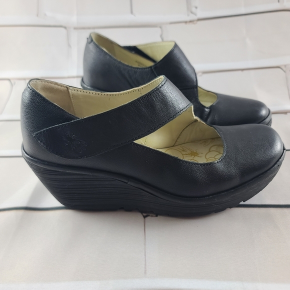 Chaussures Fly London Femme - Taille 38 - Vertes - Neuves Avec Boîte